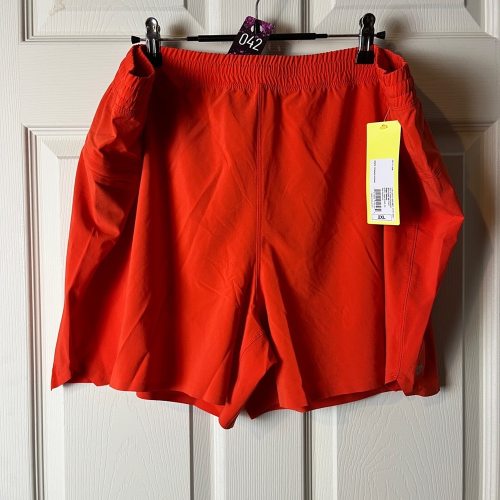 42. All in motion 2x shorts